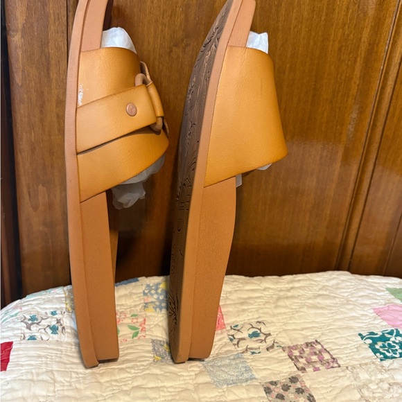 Reef Cushion Soho Cruz Sandals color natural - Picture 4 of 8